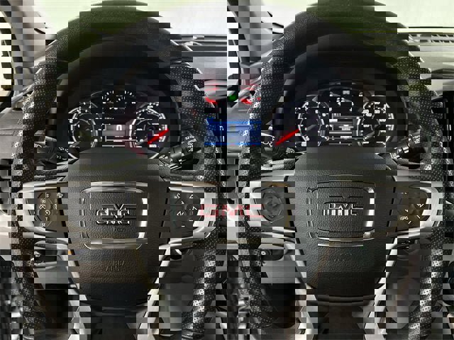 Certified 2024 GMC Terrain SLE image 11