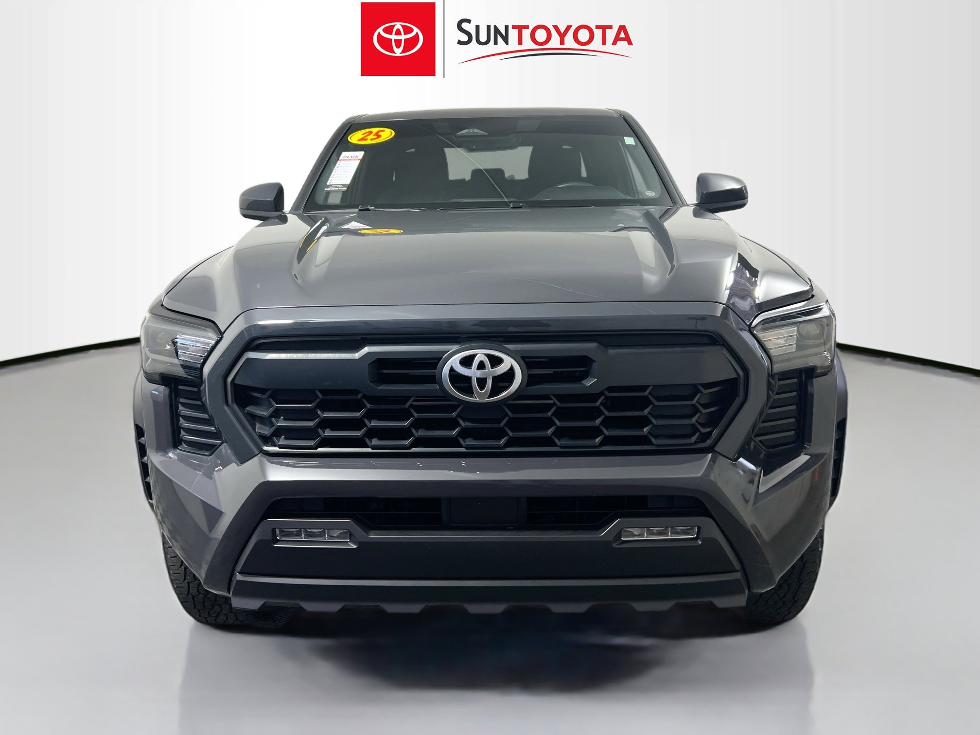 Used 2025 Toyota Tacoma TRD Off-Road AWD/4WD image 10
