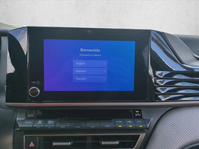 Certified 2025 Toyota Camry SE FWD image 14