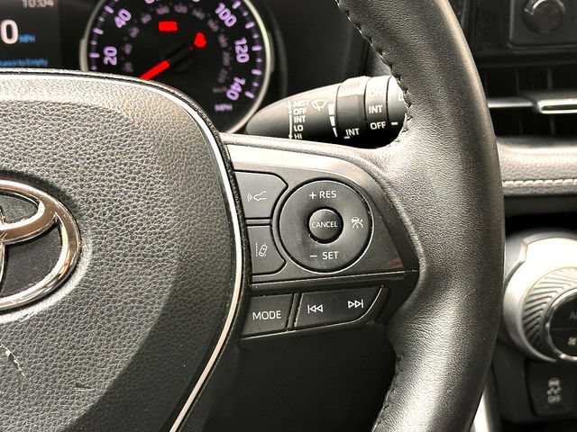 Used 2021 Toyota RAV4 XLE Premium FWD image 23