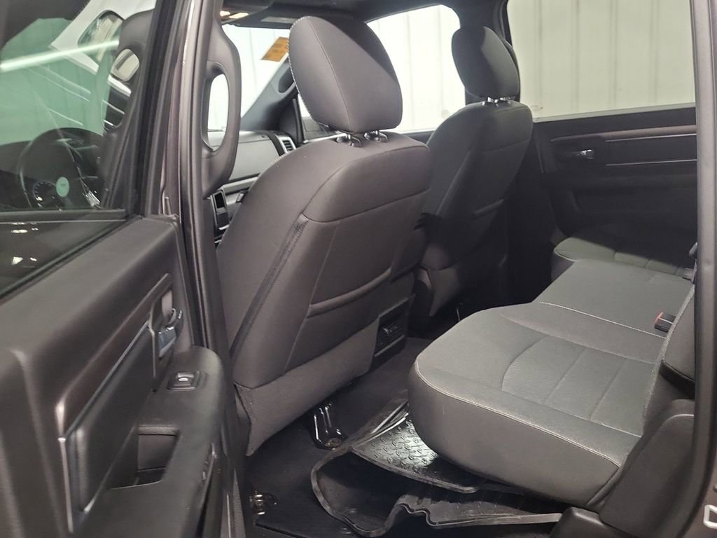 Used 2022 RAM 1500 Classic Warlock image 4