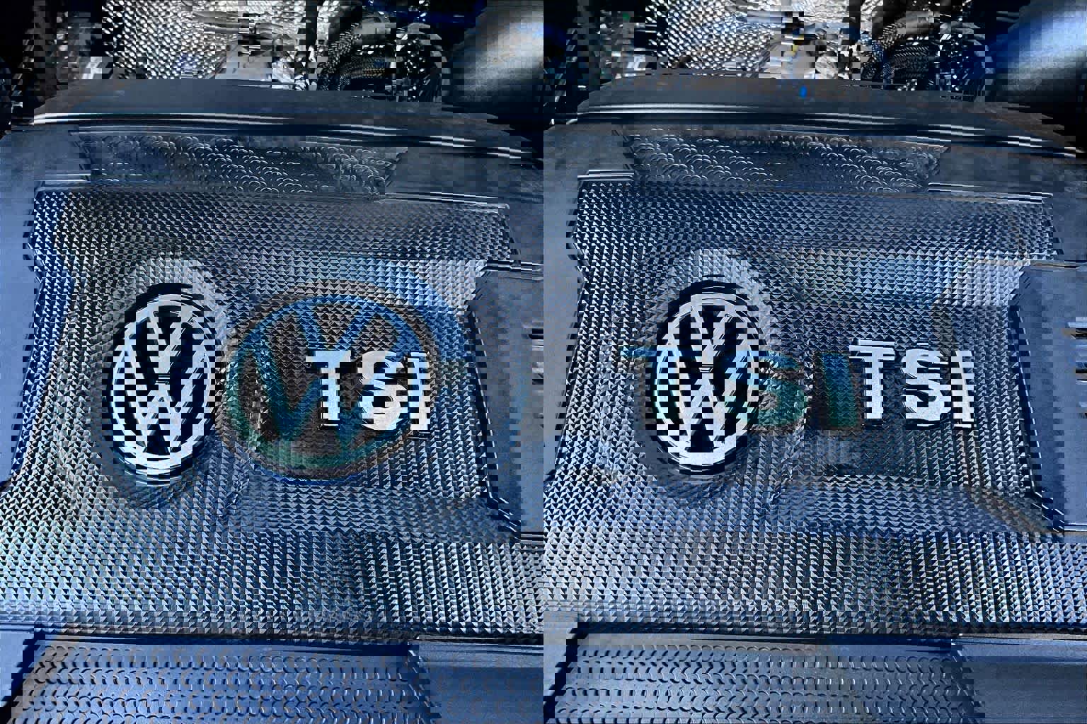 Used 2023 Volkswagen Atlas Cross Sport SE image 32