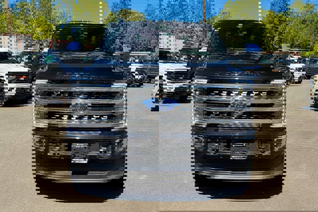 Used 2024 Ford F250 Platinum image 8
