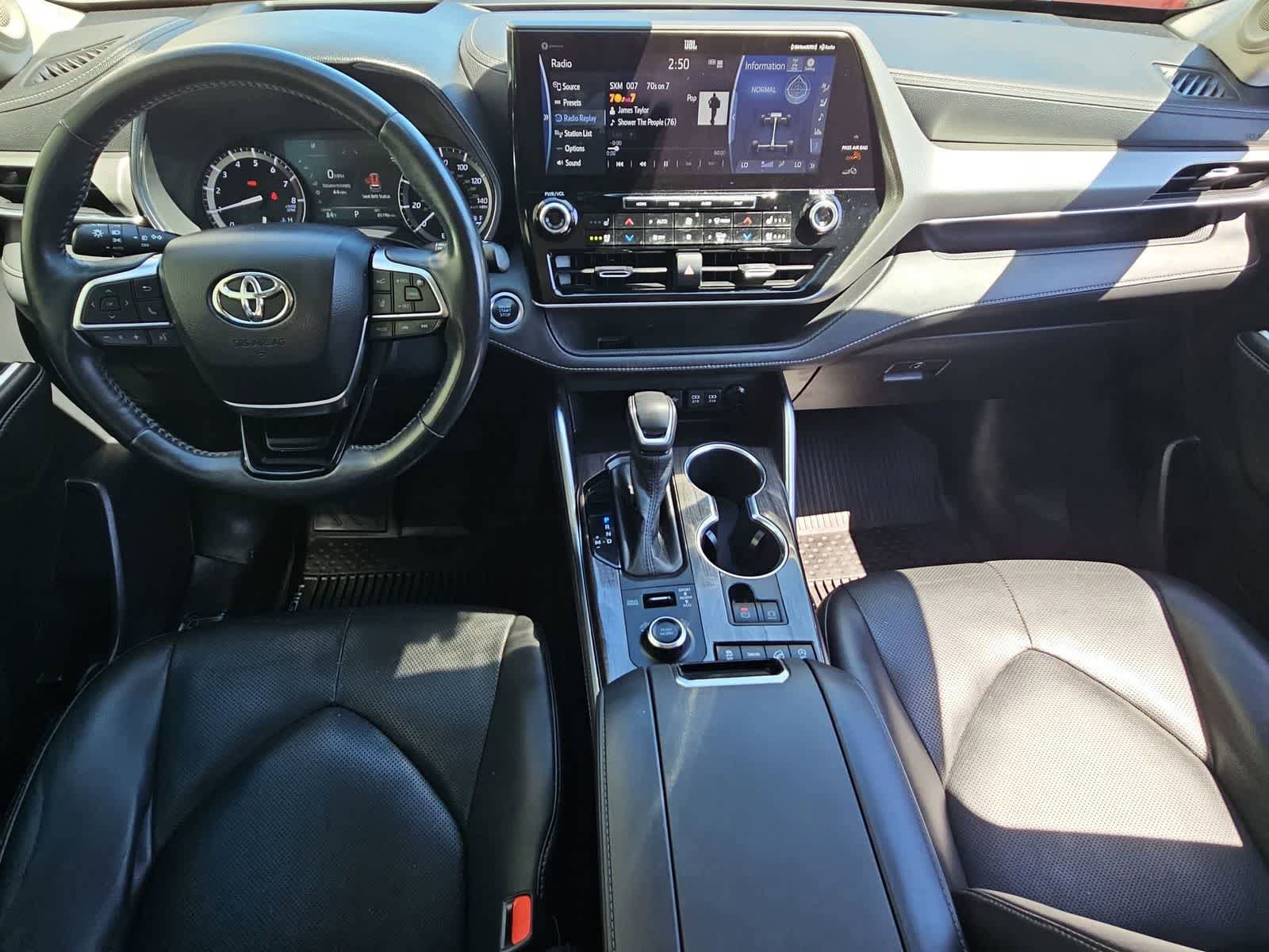 Used 2020 Toyota Highlander Platinum AWD/4WD image 15