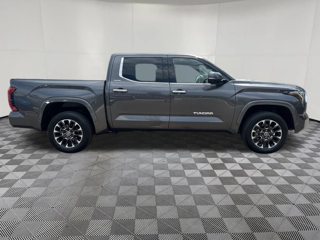 Used 2023 Toyota Tundra Limited AWD/4WD image 10
