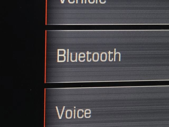 Used 2015 GMC Sierra 1500 SLT w/ SLT Preferred Package image 5