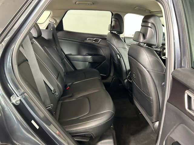 Used 2023 Kia Sportage EX image 28