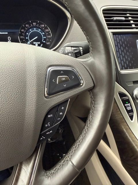 Used 2018 Lincoln MKX Reserve w/ Cargo Utility Package AWD/4WD image 39