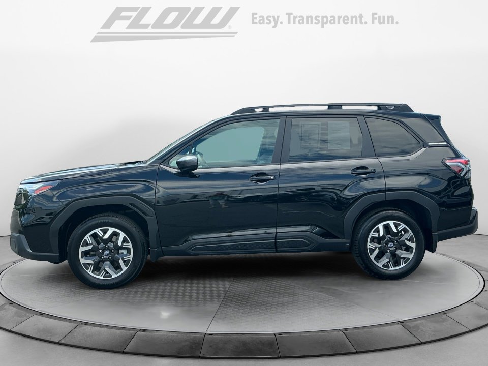 Used 2026 Subaru Forester Premium AWD/4WD image 4