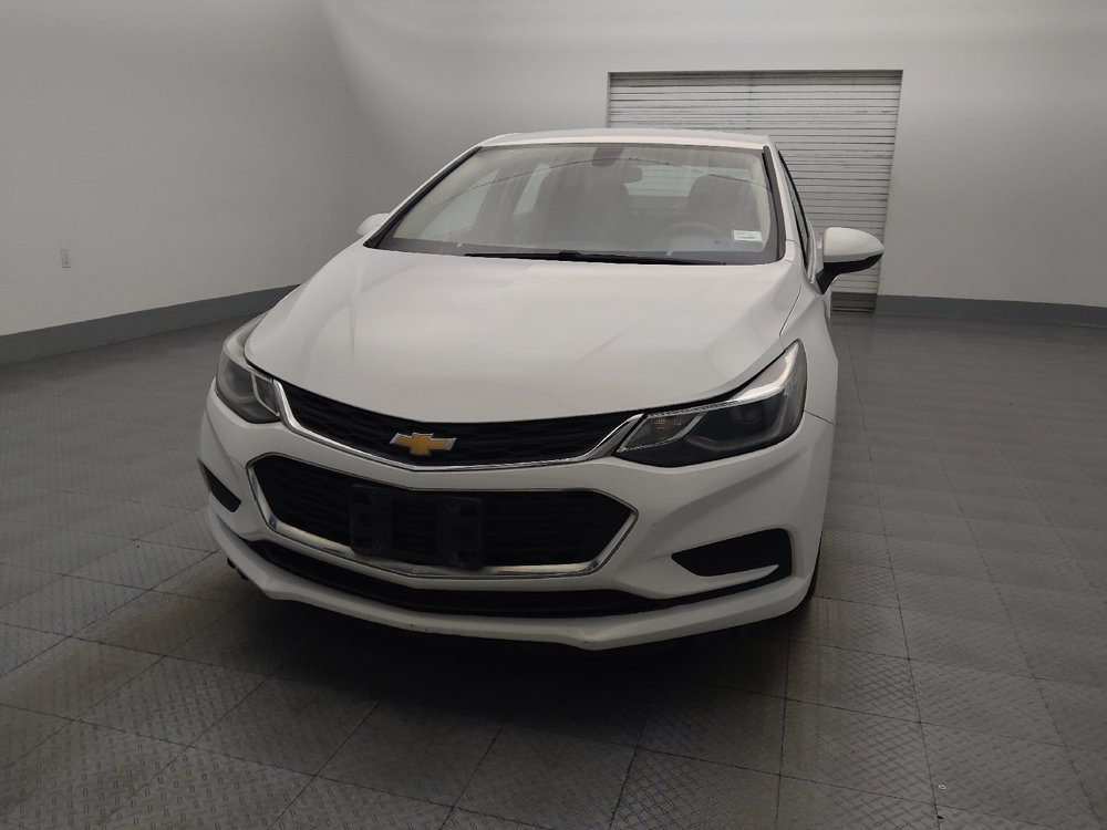 Used 2017 Chevrolet Cruze LT FWD image 15