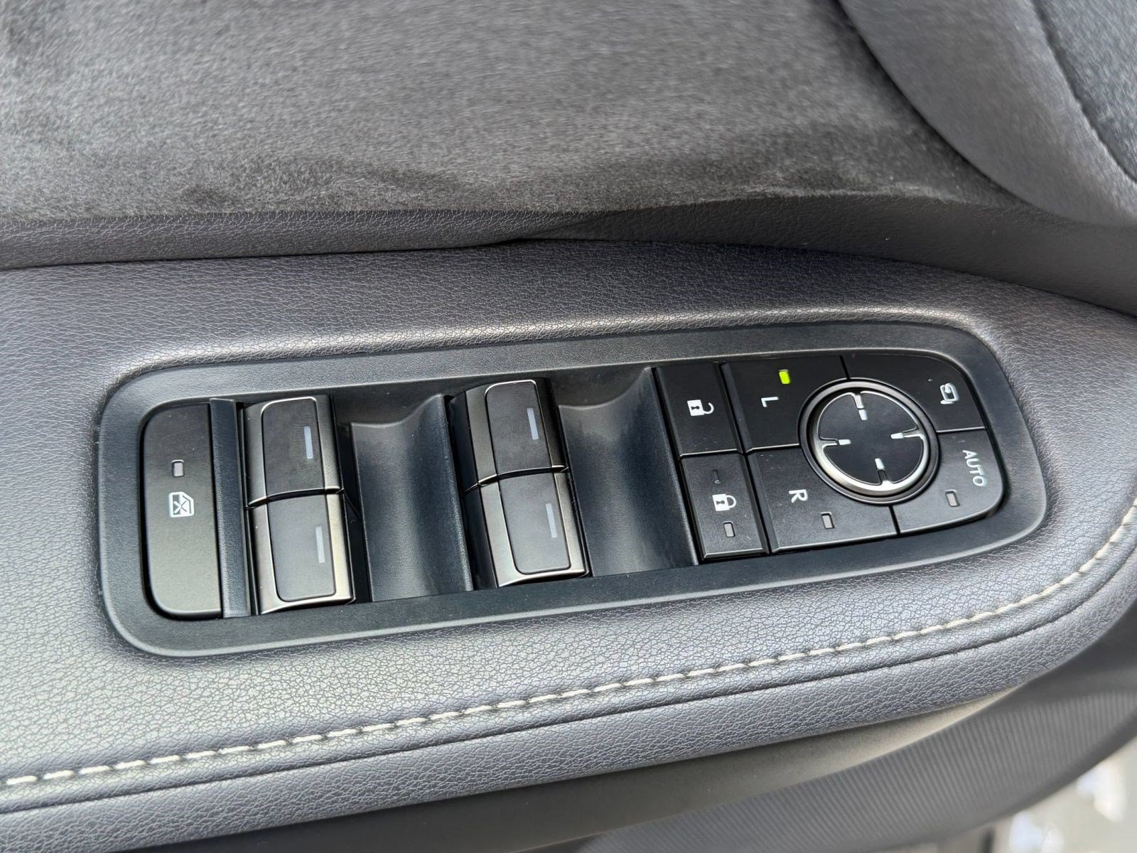New 2026 Lexus TX 500h AWD w/ Technology Package image 30