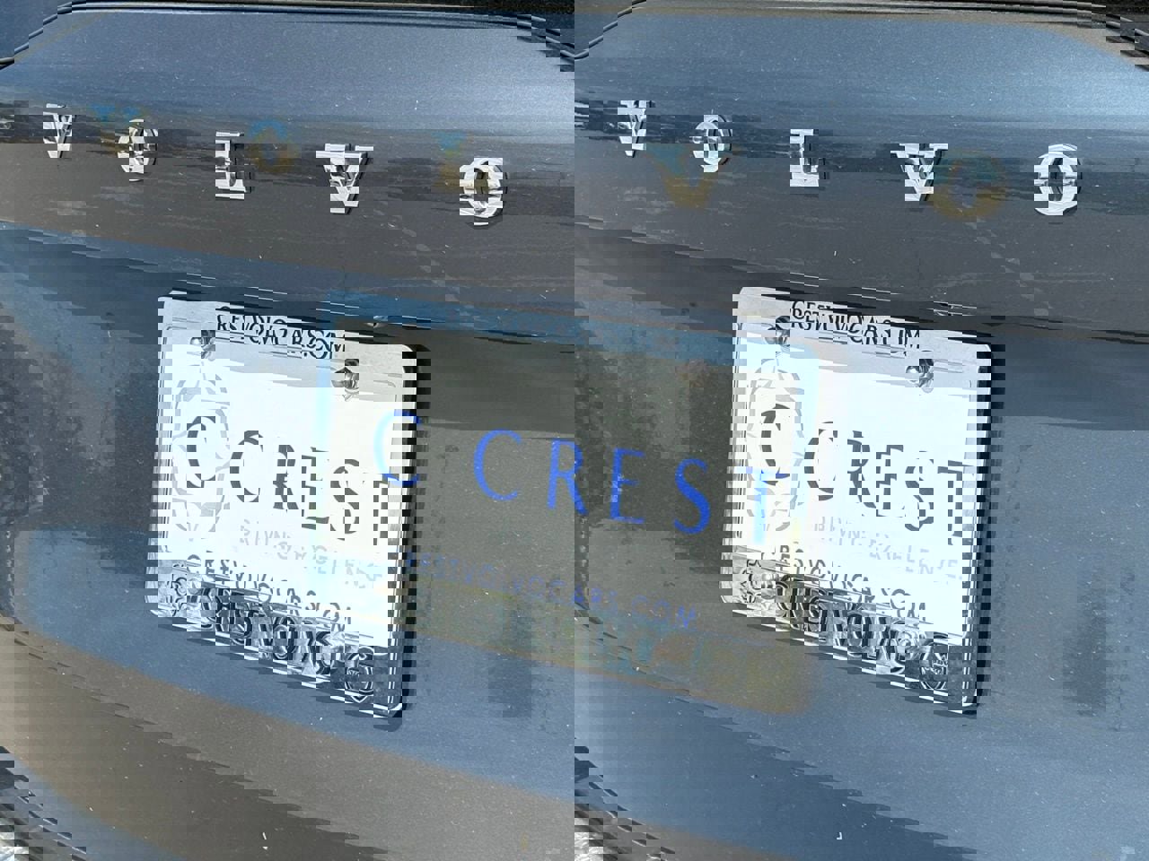 New 2026 Volvo XC90 T8 Core w/ Protection Package Premier image 8