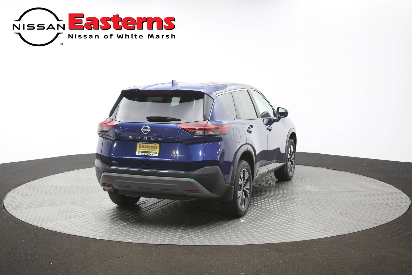 Used 2023 Nissan Rogue SV AWD/4WD image 35