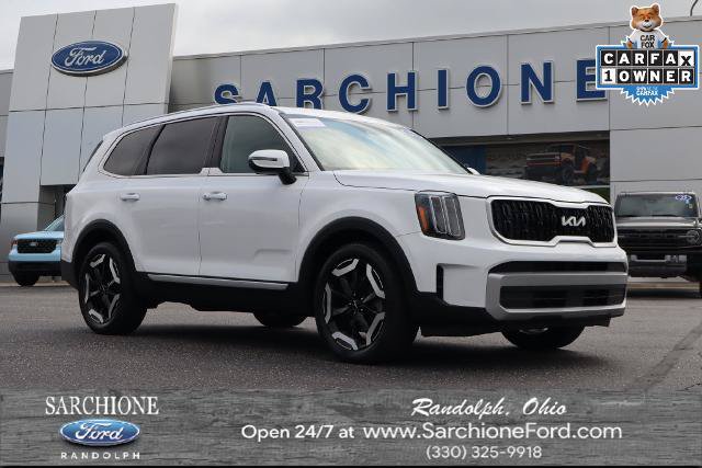 Used 2023 Kia Telluride EX w/ EX Captain's Chair Package AWD/4WD image 1