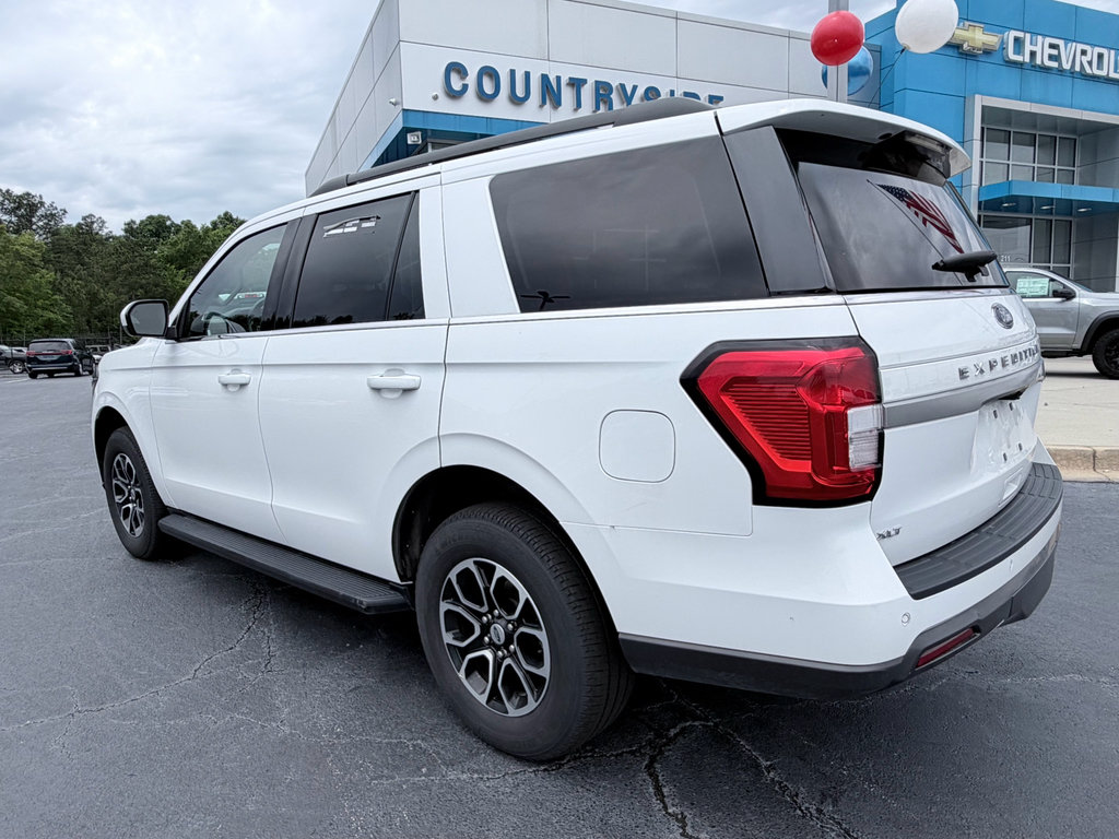 Used 2024 Ford Expedition XLT AWD/4WD image 7