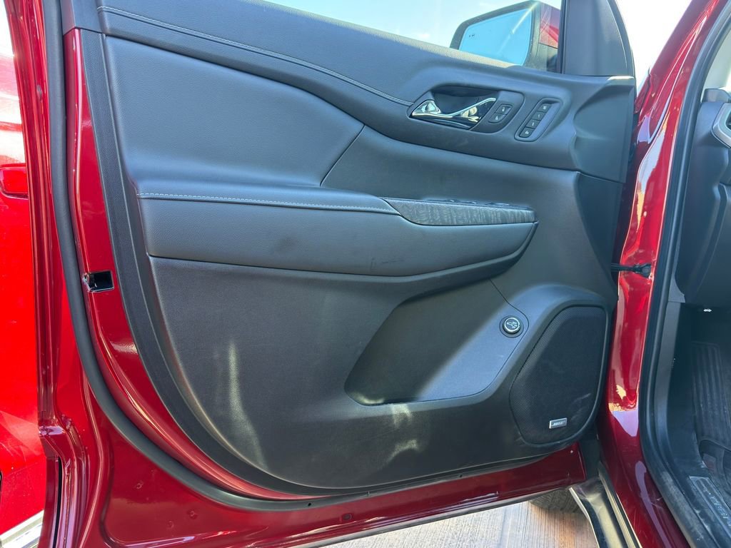 Used 2023 GMC Acadia Denali w/ Denali Ultimate Package image 25