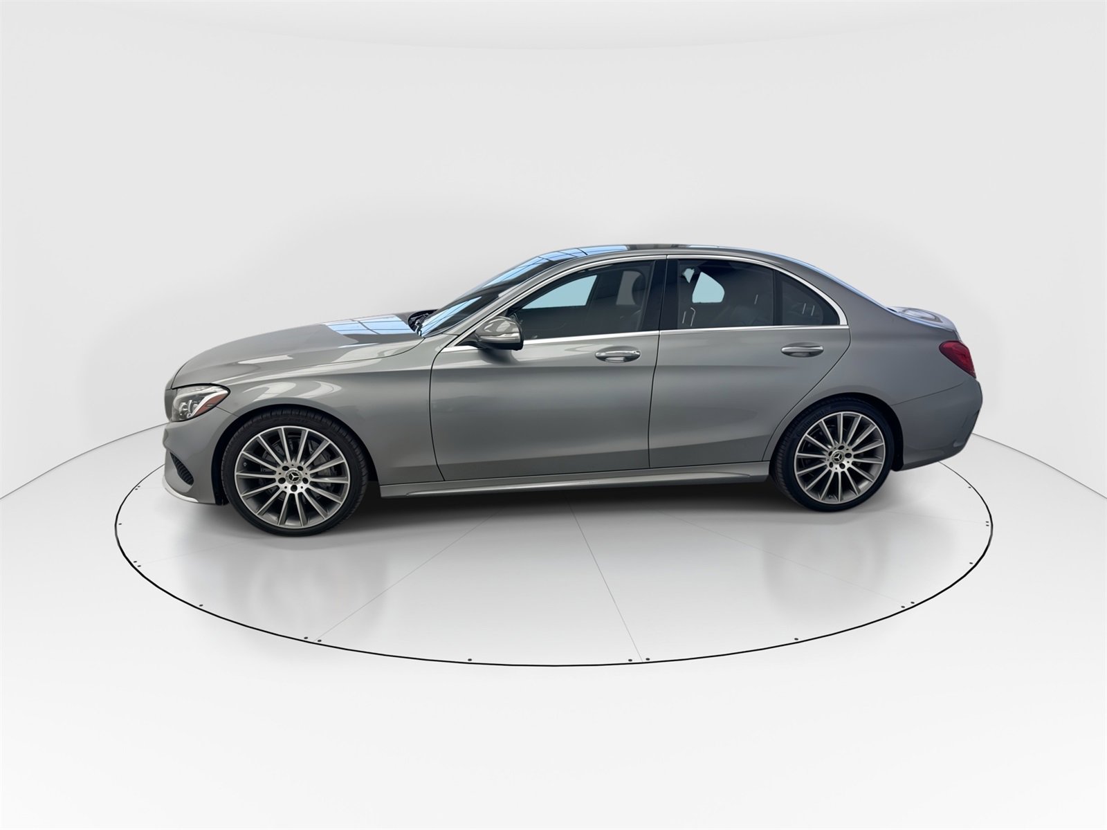 Used 2015 Mercedes-Benz C 400 4MATIC w/ Multimedia Package image 5