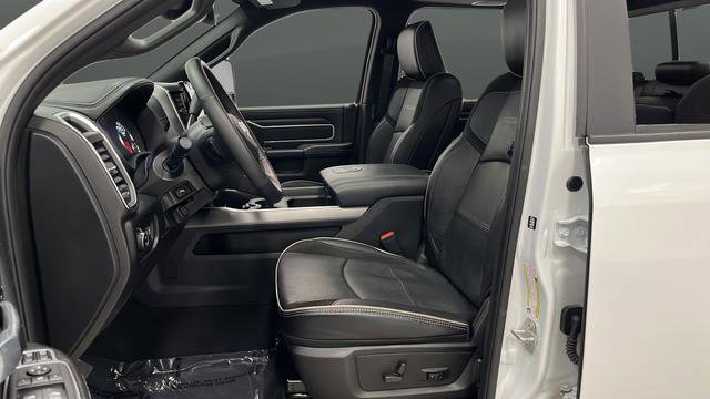 Used 2024 RAM 2500 Laramie w/ Night Edition image 10