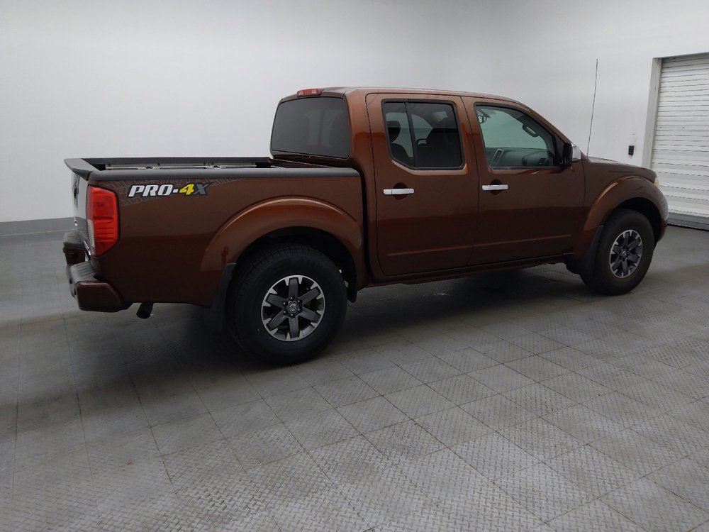 Used 2018 Nissan Frontier PRO-4X AWD/4WD image 10