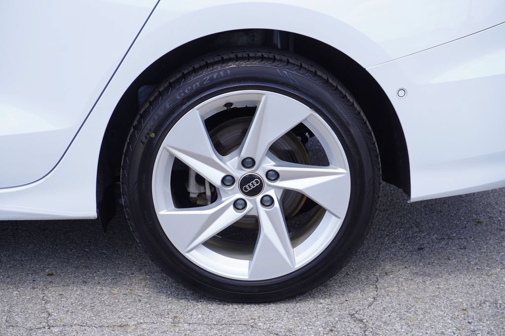 Used 2024 Audi A3 2.0T Premium FWD image 11