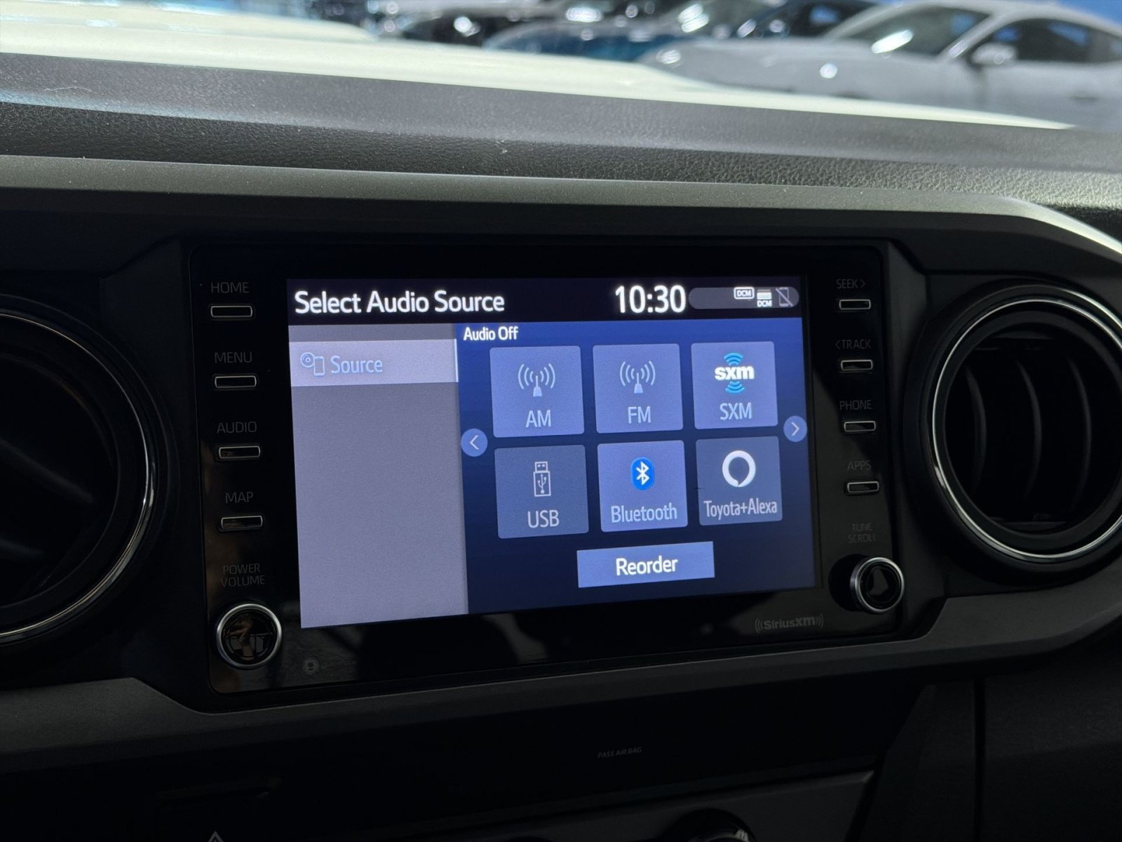 Used 2020 Toyota Tacoma TRD Sport AWD/4WD image 32