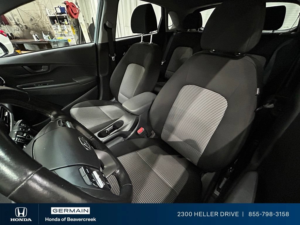 Used 2018 Hyundai Kona SEL w/ SEL Tech Package 02 FWD image 26