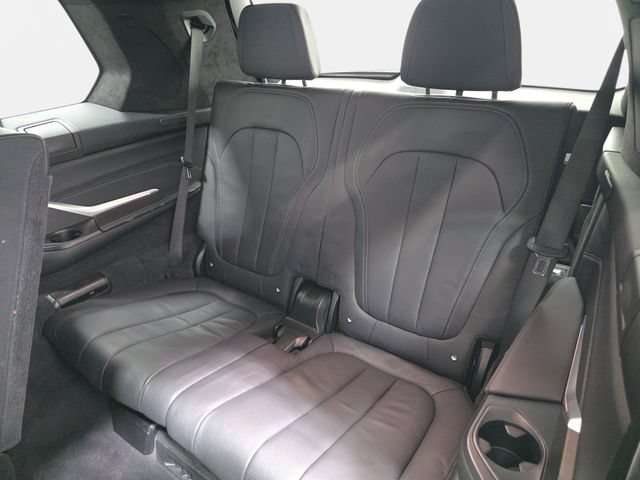 Used 2021 BMW X7 M50i AWD/4WD image 37