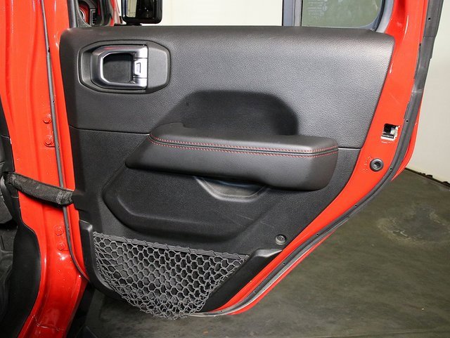 Used 2021 Jeep Wrangler Unlimited Rubicon image 32