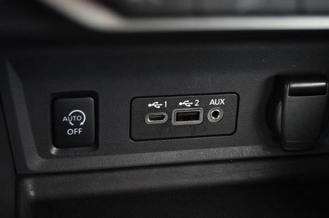 Used 2024 Nissan Sentra SV image 16