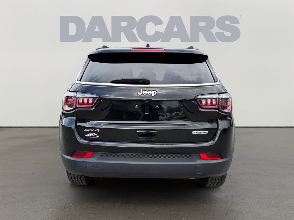 Certified 2024 Jeep Compass Latitude AWD/4WD image 6