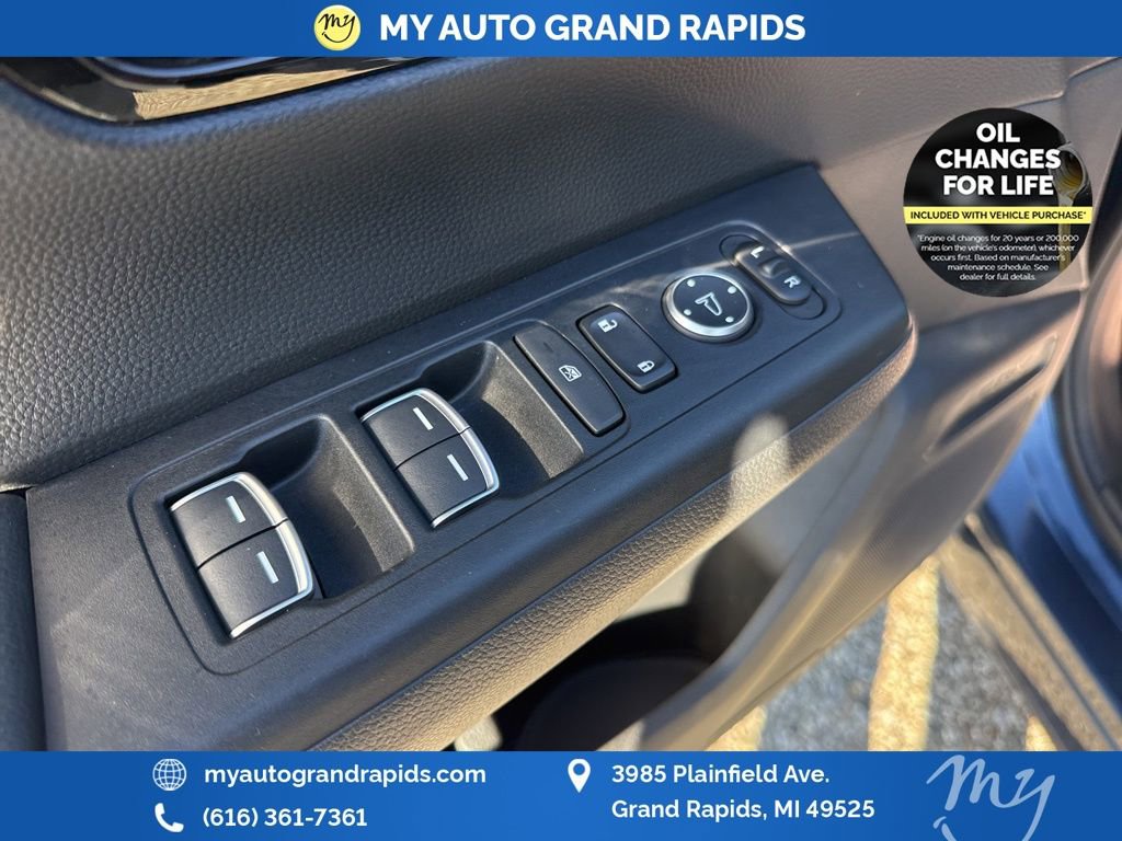 Used 2023 Honda CR-V EX-L image 10