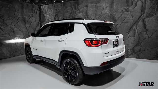 New 2026 Jeep Compass Latitude image 17