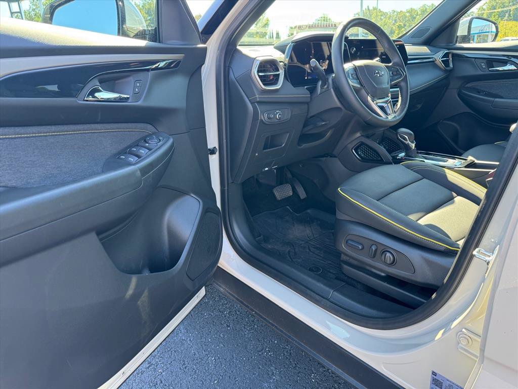 Used 2026 Chevrolet TrailBlazer ACTIV FWD image 13