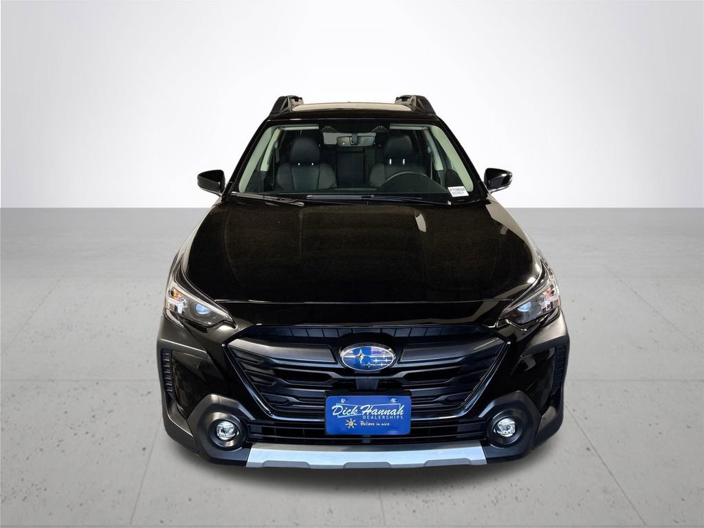 Certified 2025 Subaru Outback Limited AWD/4WD image 3