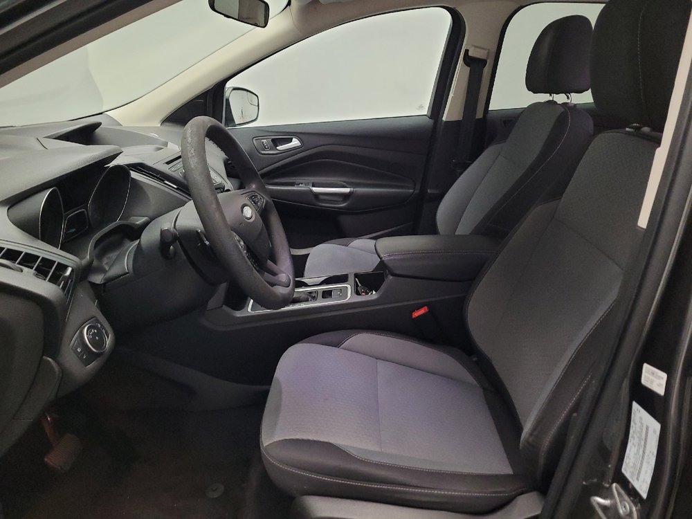 Used 2017 Ford Escape SE FWD image 17