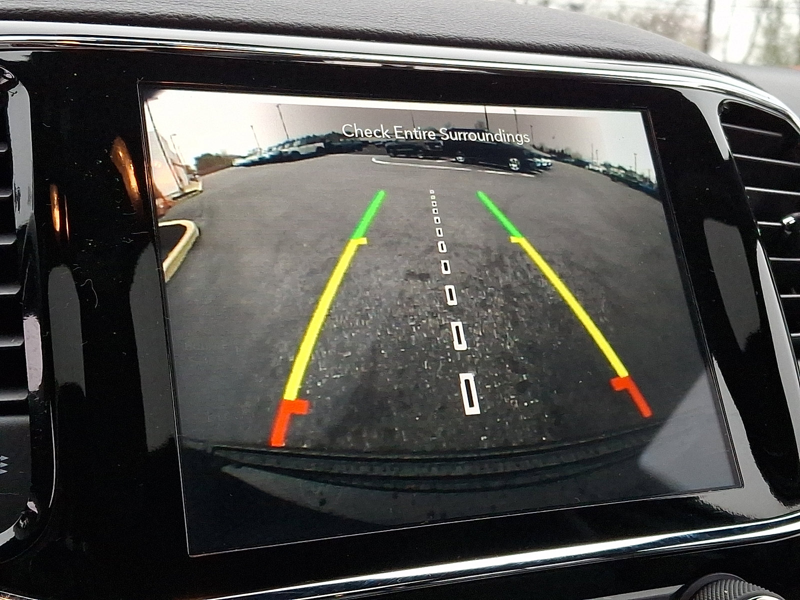 Used 2020 Jeep Grand Cherokee Altitude image 19