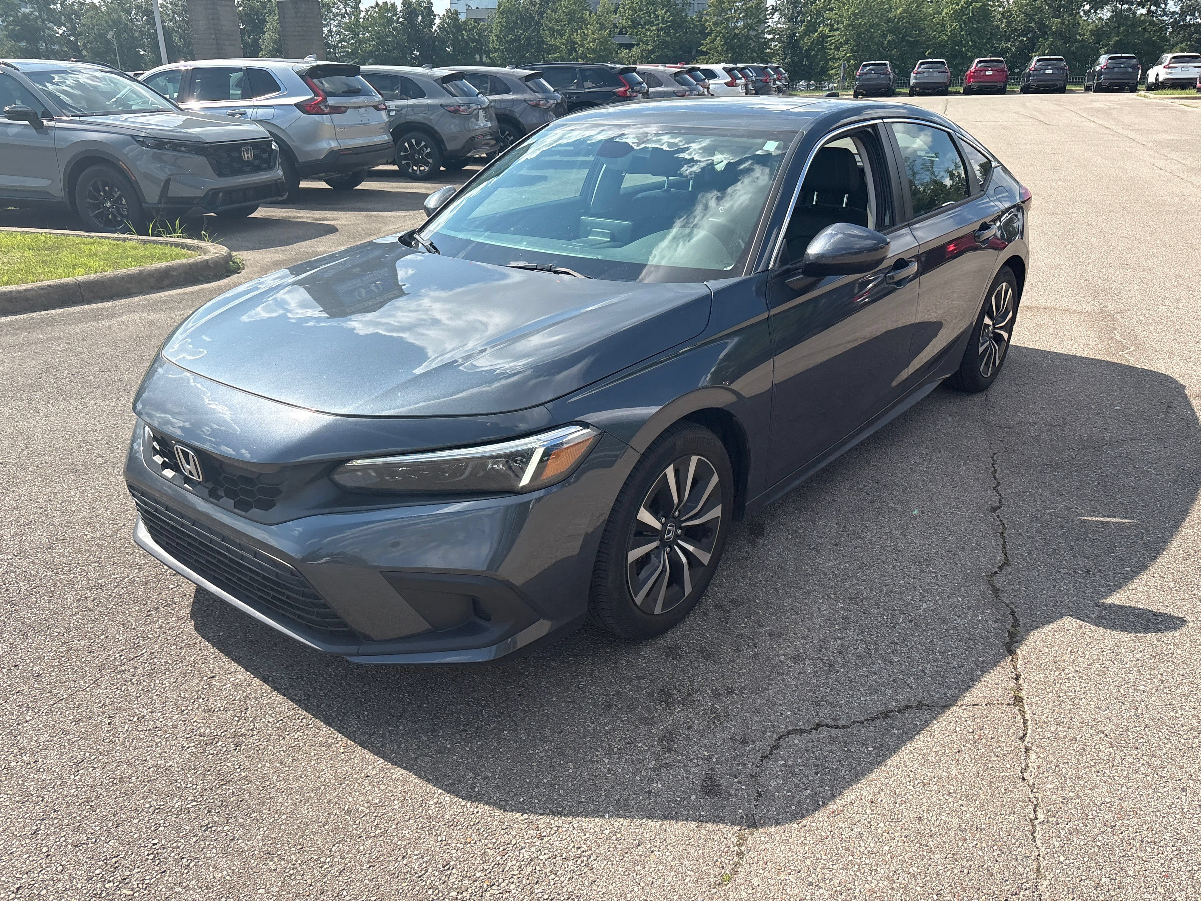 Used 2024 Honda Civic EX-L image 14