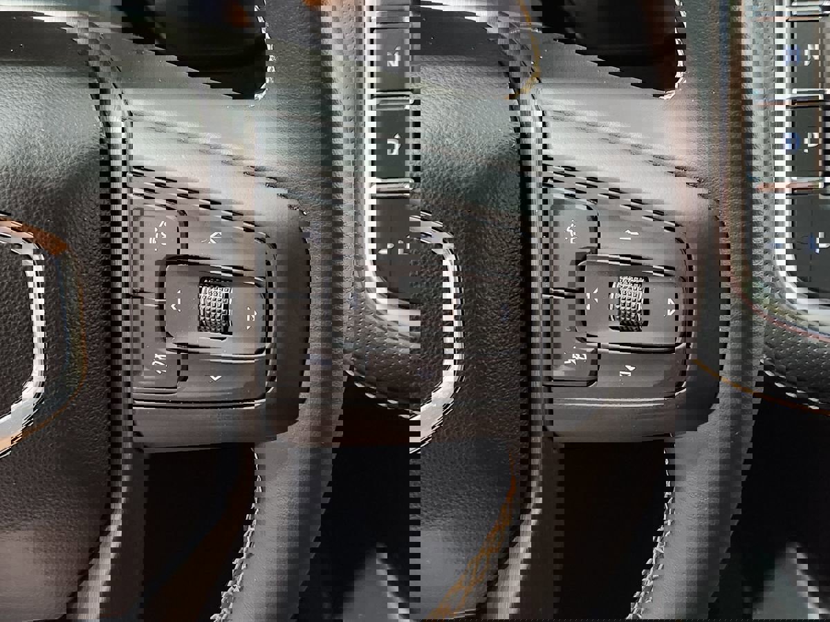 Used 2023 GMC Yukon XL AT4 w/ AT4 Premium Package image 50