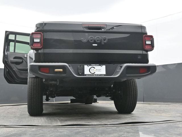 New 2026 Jeep Gladiator Sport AWD/4WD image 65