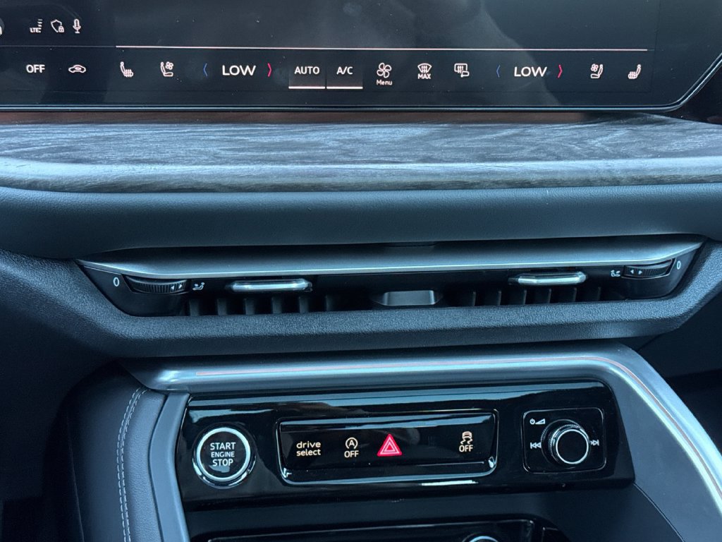 Certified 2025 Audi Q5 Premium Plus AWD/4WD image 27
