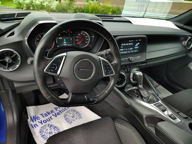 Certified 2018 Chevrolet Camaro LT RWD image 24