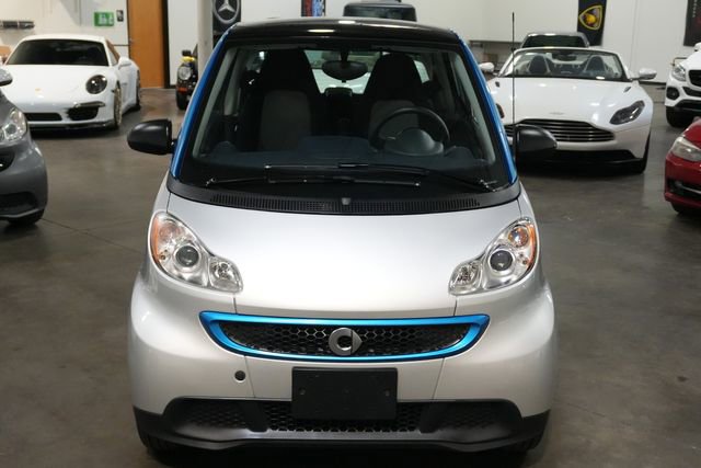 Used 2015 smart fortwo pure image 2