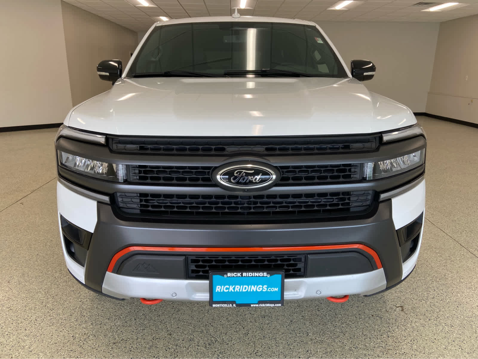 Used 2024 Ford Expedition Timberline image 3