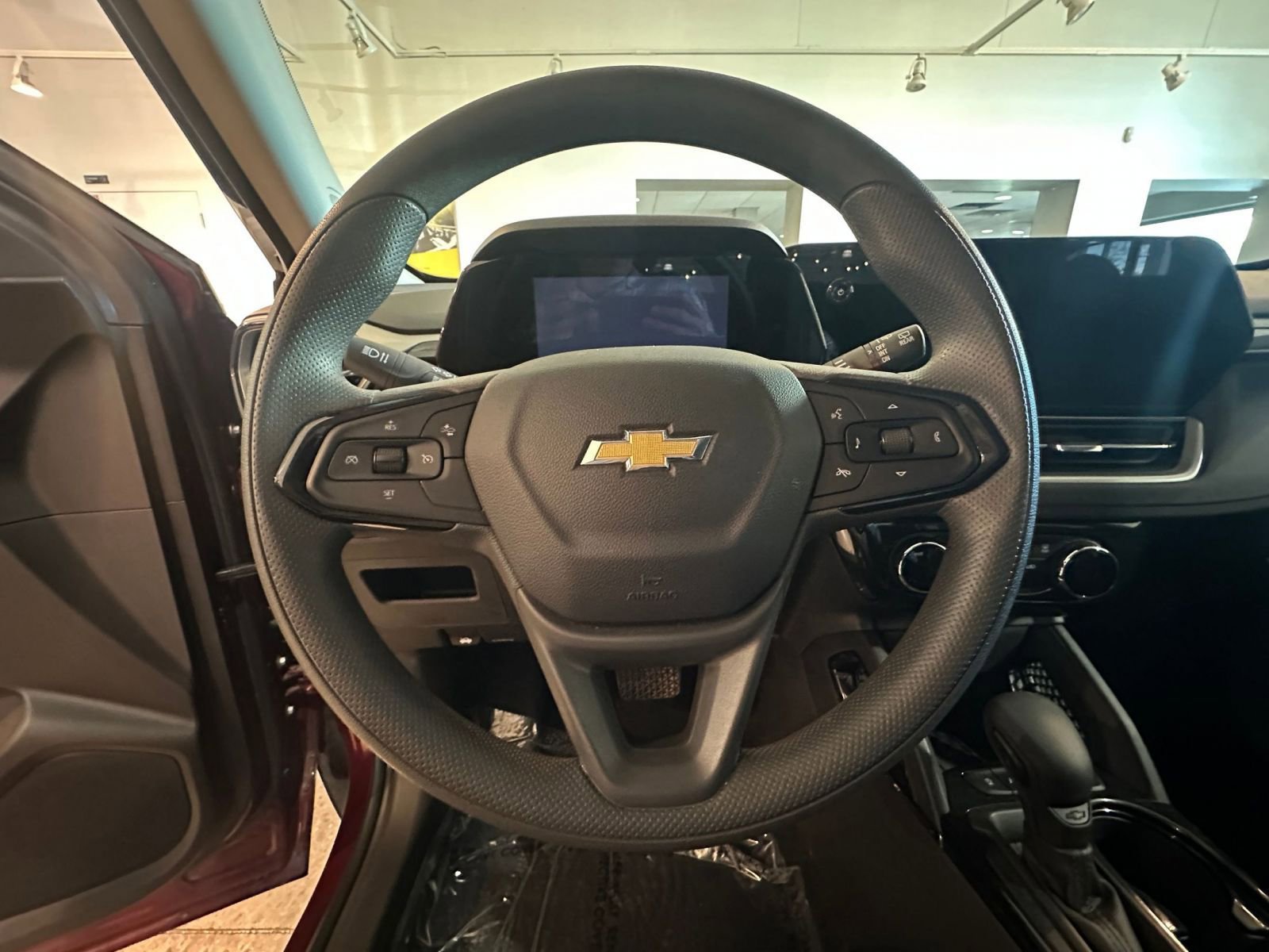 Used 2025 Chevrolet TrailBlazer LT image 25