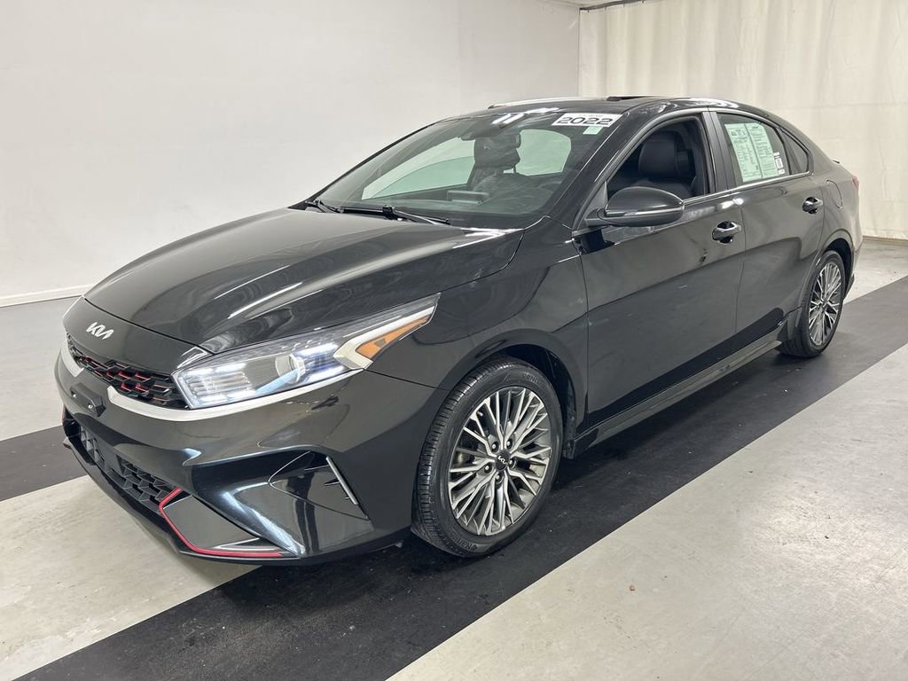 Used 2022 Kia Forte GT-Line w/ GT-Line Premium Package FWD image 5