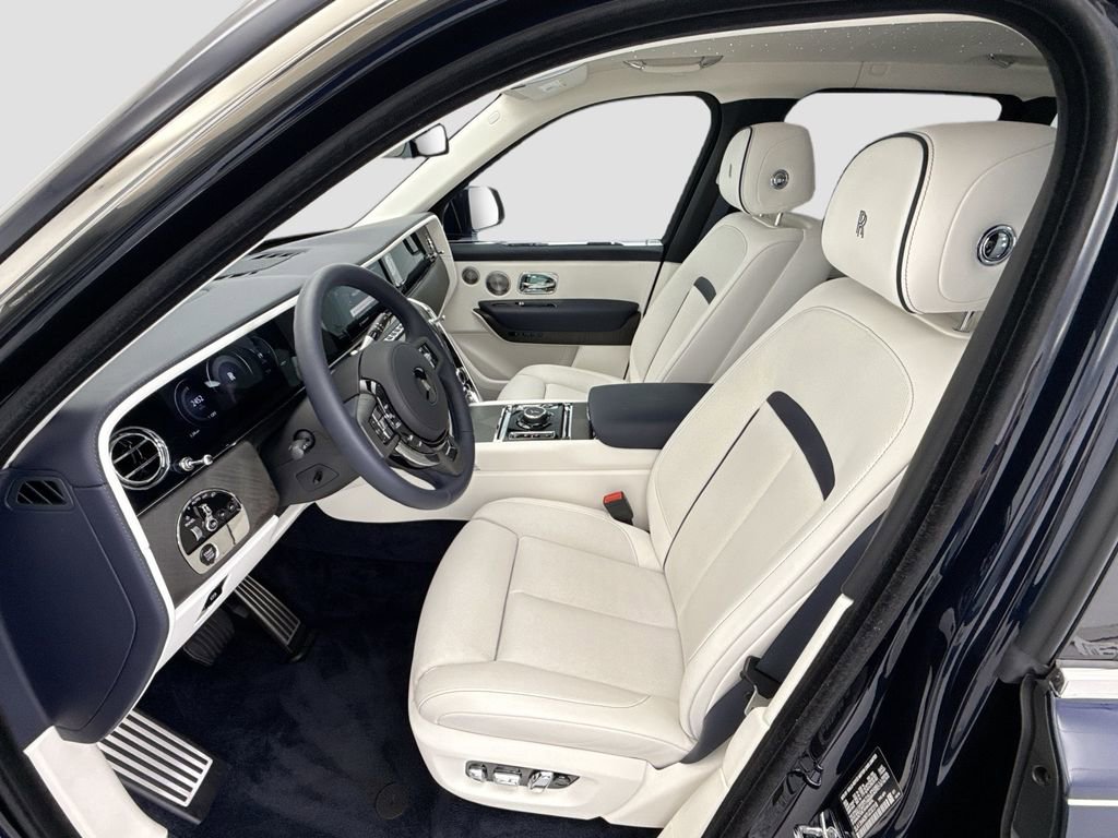 Certified 2026 Rolls-Royce Cullinan image 18