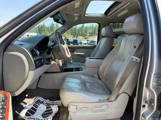 Used 2012 GMC Yukon 4WD Hybrid image 2