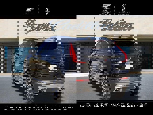 Certified 2023 Cadillac XT4 Premium Luxury w/ Cold Weather Package image 9