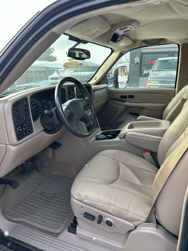 Used 2004 Chevrolet Silverado 2500 LT w/ Skid Plate Package image 8