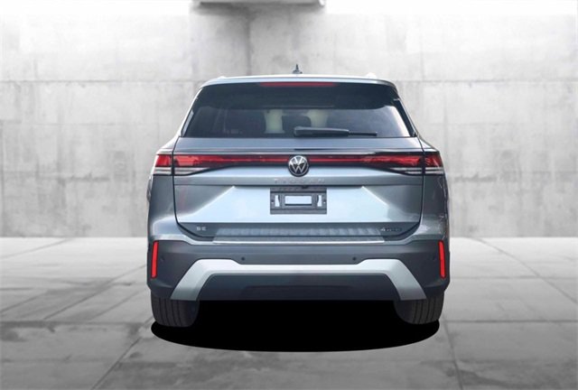 New 2025 Volkswagen Tiguan SE image 6